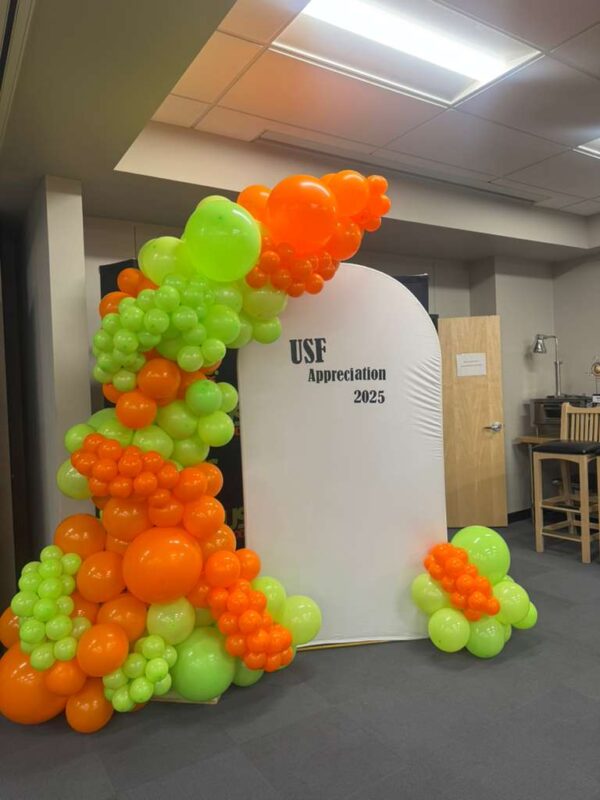 Organic Garland 7 feet pointing to the side